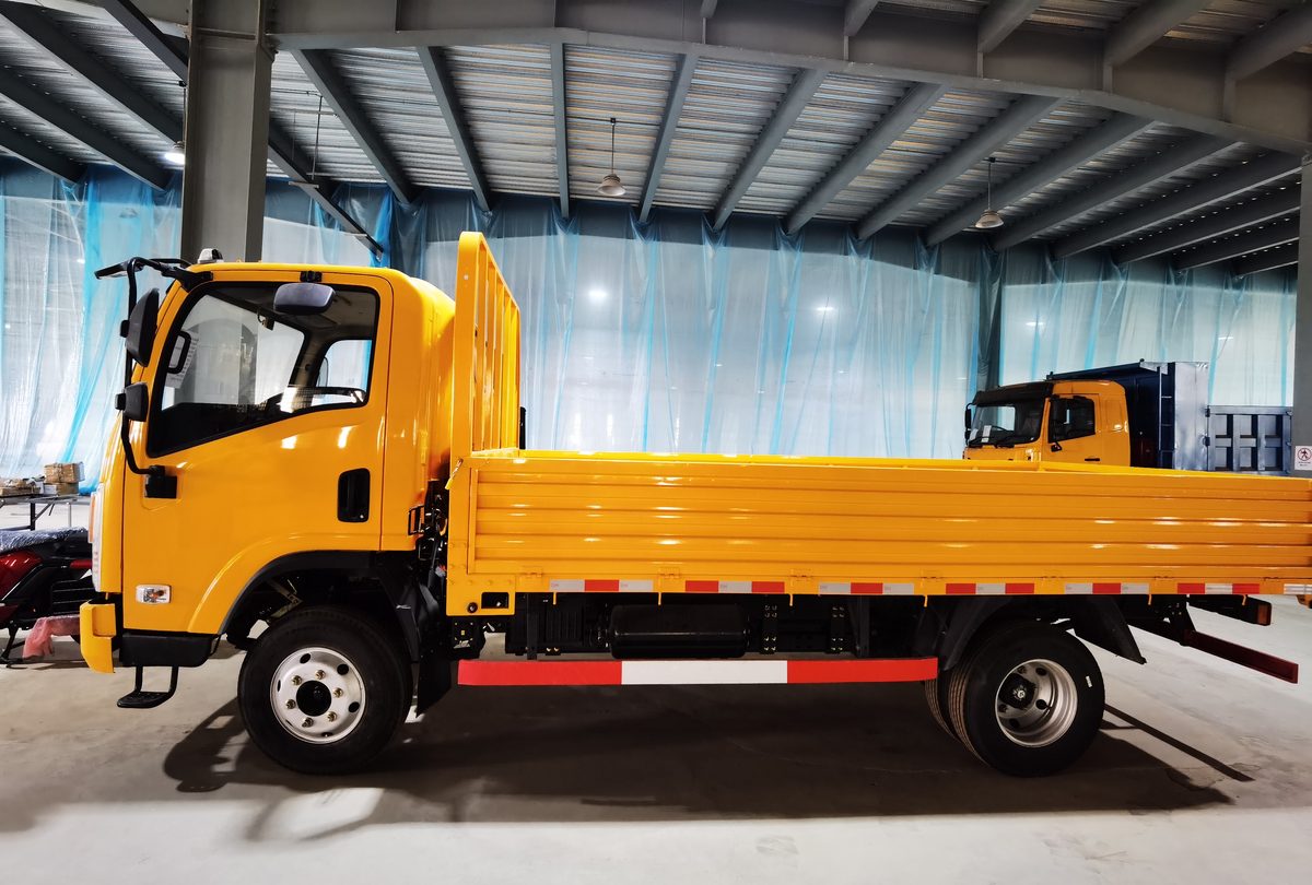 MEV Current 8T BEV electric truck